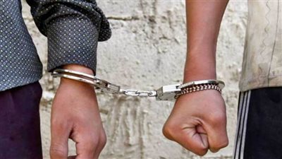 ضبط شقيقين ينقبان عن الآثار بحوزتهما معصرة زيتون من العصر الروماني