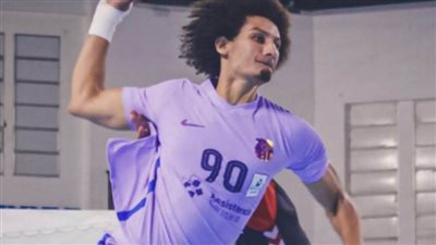 برشلونة يعلن جاهزية علي زين للمشاركة في السوبر الإسباني لليد