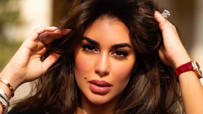 الفنانة ياسمين صبري