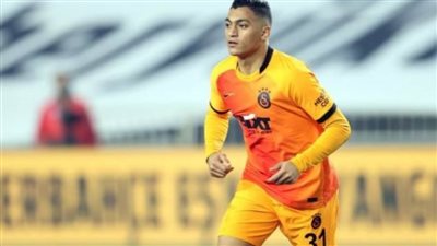 مصطفى محمد: مستمر مع جالاتا سراي.. وسعيد بتسجيل هدف أمام الجابون