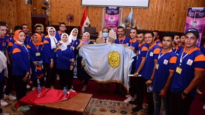 انطلاق المعسكر التدريبي لإعداد القادة بمشاركة ١٩٠ طالبا وطالبة بجامعة سوهاج