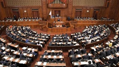 اليابان تدرس عقد جلسة برلمانية الشهر المقبل لاختيار رئيس وزراء جديد