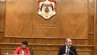 وزير الخارجية الأردني يبحث مع سفراء الاتحاد الأوروبي التطورات الإقليمية والدولية