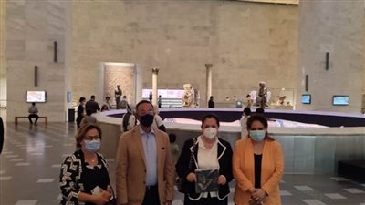 وفد من الأمم المتحدة يزور متحف الحضارة
