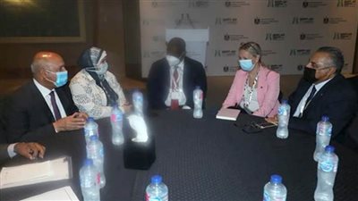 وزير النقل يبحث مع نائب رئيس بنك التنمية الأفريقي التعاون المشترك