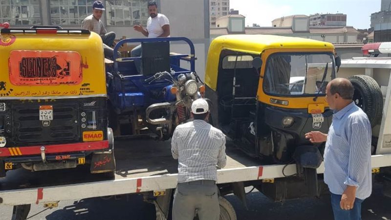 حملات مستمرة لضبط