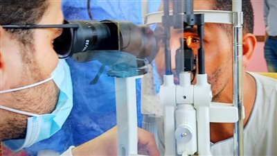 قافلة طبية من جامعة المنيا توقع الكشف الطبي على 421 حالة بقرية 