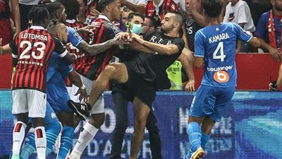تعرف على قرارات الرابطة الفرنسية بعد التحقيق في شغب مباراة نيس ومرسيليا