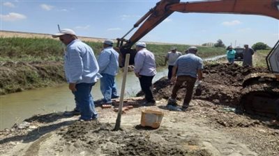 استمرار أعمال تطهير الترع والمصارف وصيانة محطات الصرف بالبحيرة