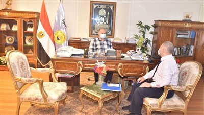 محافظ أسيوط يناقش الموقف التنفيذي للمرحلة الأولى من المشروع القومي لتبطين الترع 