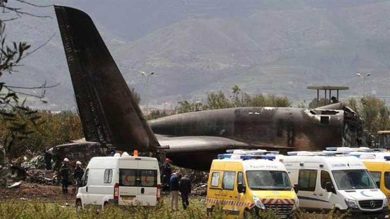 الطائرة العسكرية