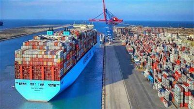 تداول 539 شاحنة و7 آلاف طن بضائع عامة بموانئ البحر الأحمر