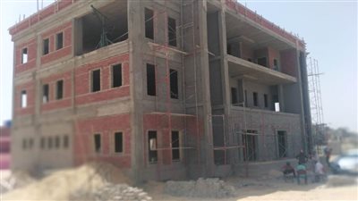 الانتهاء من تنفيذ ٩٥% لشبكات مياه الشرب بقرية السلام