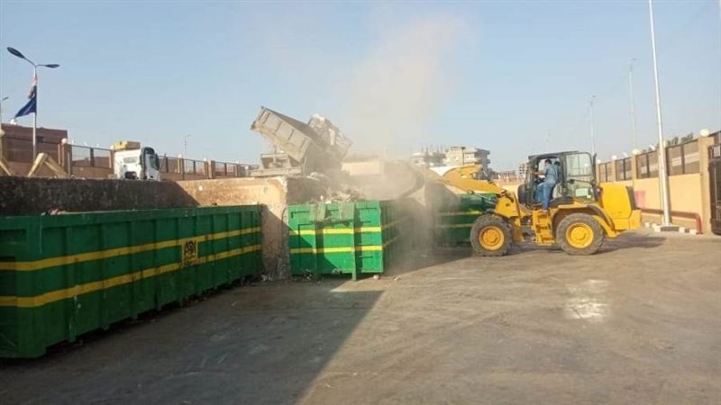 رفع تراكمات القمامة