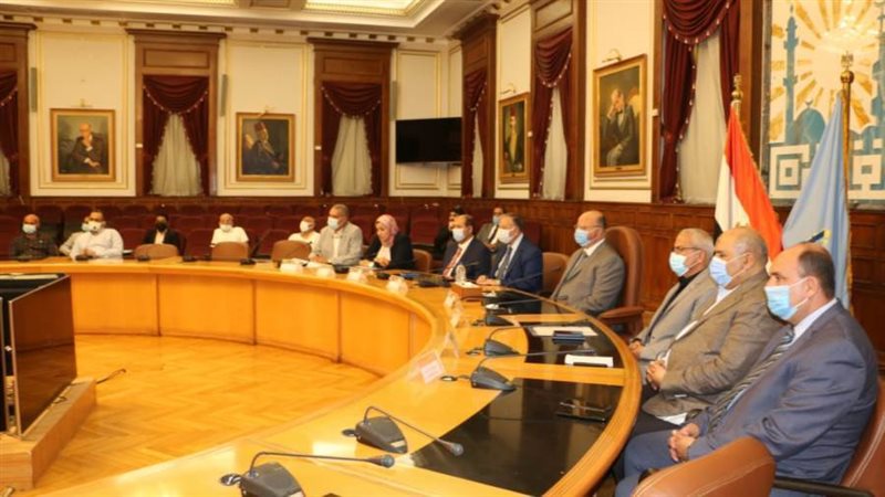 اجتماع تسليم عقود