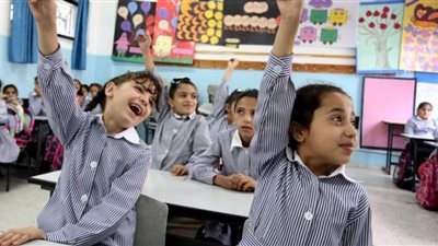 كم تبلغ مصروفات المدارس الحكومية في العام الدراسي الجديد؟ 