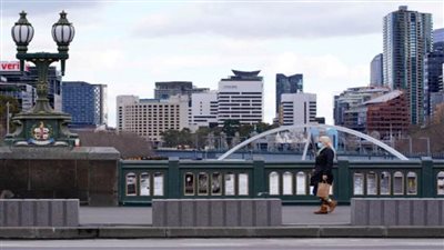 تمديد الإغلاق الرامي لاحتواء كوفيد في العاصمة الأسترالية