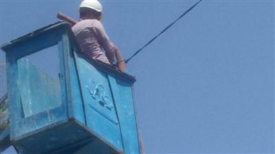 صيانة وتأمين أعمدة الإنارة العامة بأحياء الإسكندرية استعدادًا  لموسم الأمطار