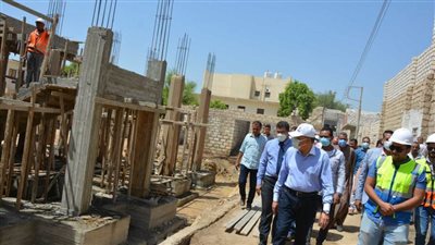 محافظ المنيا: تنفيذ 183 مشروعا بقطاع الصحة ضمن مبادرة 