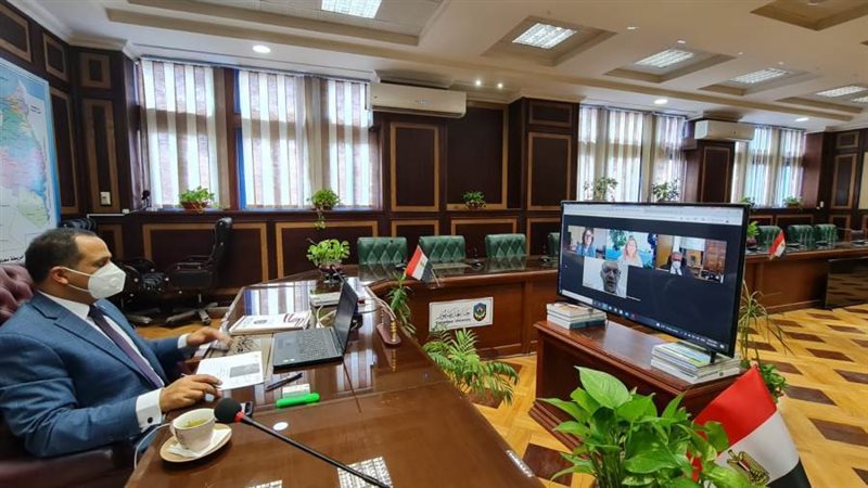 الدكتور عبيد صالح