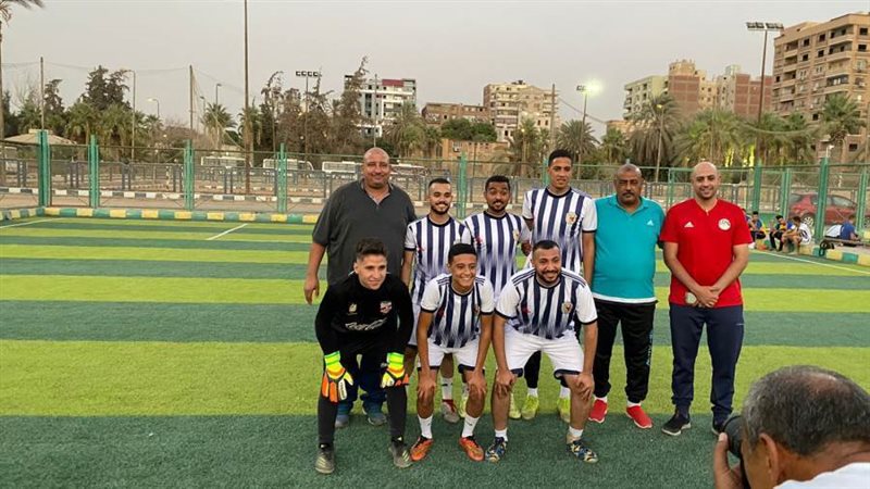 فريق كرة قدم جامعة