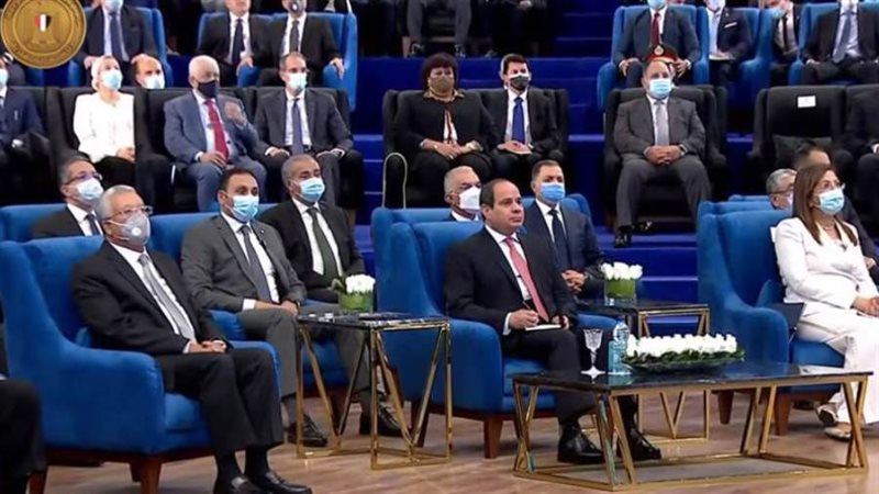 الرئيس السيسي يشهد