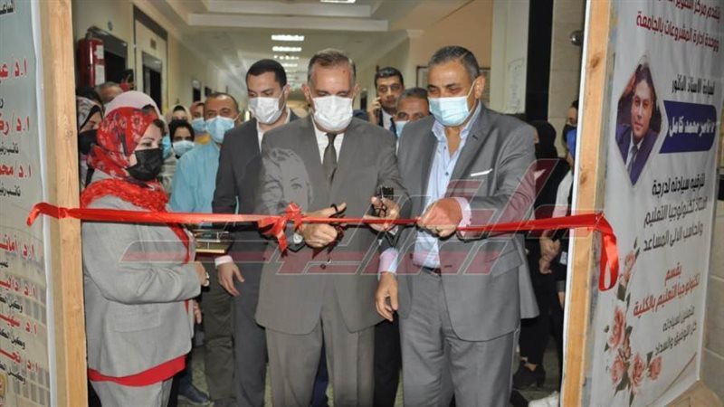 افتتاح معارض الجامعة