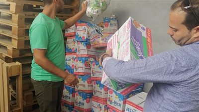 ضبط 12 ألف كيس مقرمشات منتهية الصلاحية ولحوم غير صالحة بالبحيرة