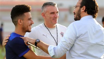 مران الزمالك.. كارتيرون يعقد جلسة مع اللاعبين