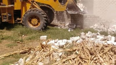 محافظ الجيزة يشكل غرفه عمليات لمتابعة تنفيذ الموجه 18 لإزالة التعديات