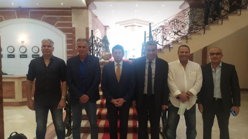 د. أشرف صبحى وأعضاء