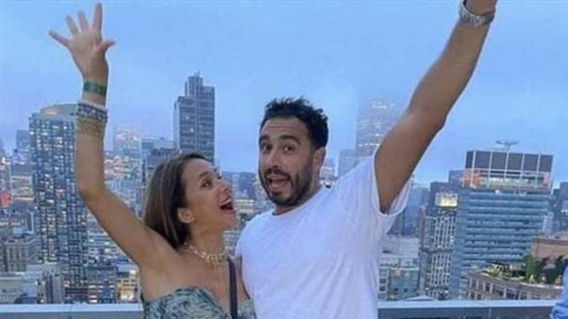 نيللي كريم وزوجها