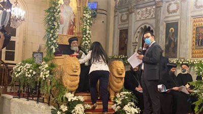 البابا تواضروس الثاني يكرم أوائل الطلاب بالإسكندرية