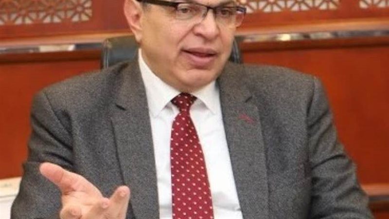 وزير القوى العاملة