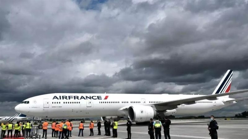 طائرة الخطوط الفرنسية