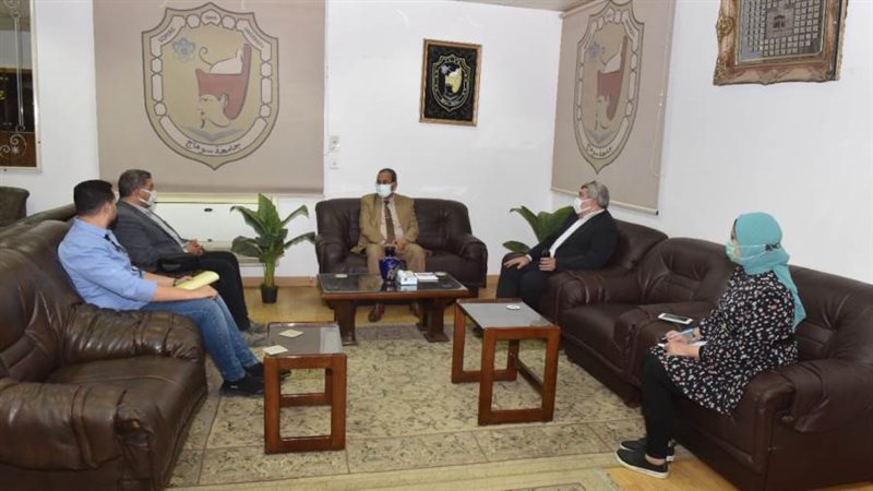 من جانب الااجتماع