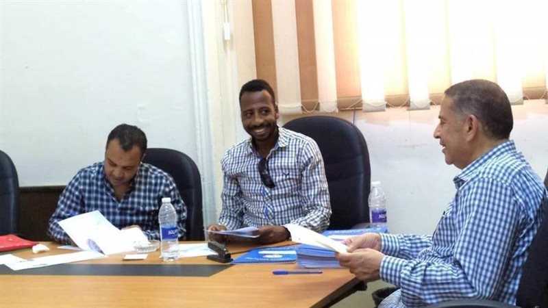 النائب الحالي يتقدم