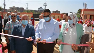 محافظ الدقهلية يفتتح عددًا من المدارس الجديدة