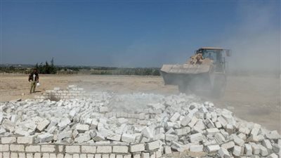 إزالة 26 حالة تعدٍ على الأراضى الزراعية بالبحيرة