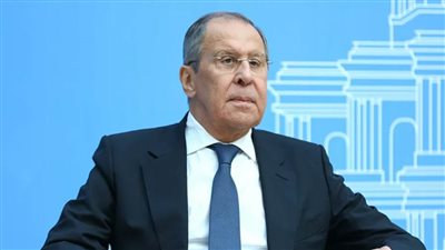 لافروف يعقد أول لقاء مع وزيرة الخارجية البريطانية الجديدة