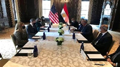 شكري ونظيره الأمريكي يتفقان على أهمية العمل للإعداد الجيد للجولة القادمة للحوار الاستراتيجي