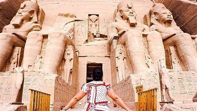 السياحة تبث 