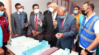 صناع الخير وحياة كريمة ومجلس الوزراء والبنك الأهلى وجامعة بنها ينظمون قافلة طبية شاملة