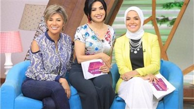 بالفيديو.. منى عبد الغني تشجع مفيدة شيحة بعد مغادرتها الستات ميعرفوش يكدبوا 