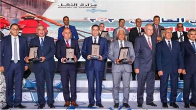 ميناء دمياط يفوز بجائزة أفضل ميناء تجاري في تطبيق منظومة النقل متعدد الوسائط