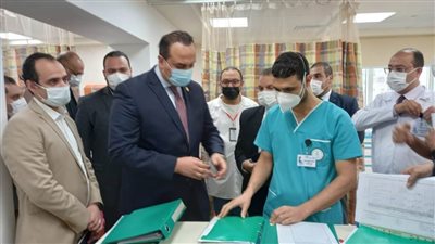 تفاصيل جولة رئيس الرعاية الصحية لمحافظة الإسماعيلية.. (صور)
