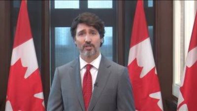 ترودو يستقبل المواطنين الكنديين العائدين من الصين بعد أكثر من ألف يوم