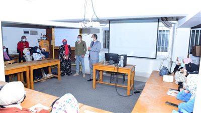 مركز التدريب على نظم وتكنولوجيا المعلومات ينظم دورة تدريبية لطلاب جامعة سوهاج