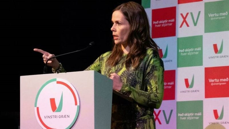 تتحدث رئيسة الوزراء