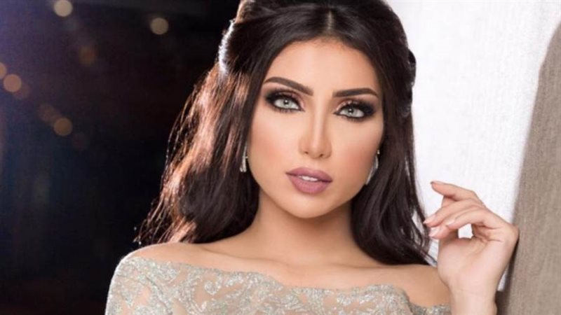 المطربة المغربية